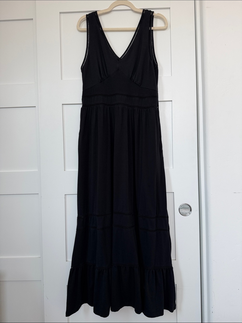 Lands' End Black V-Neck Tiered Maxi Dress